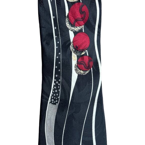 Black and White with Red Dots Tie - Picture 5 of 8